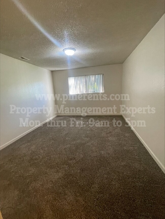 Photo - 3904 Plymouth Rd Unit 3904