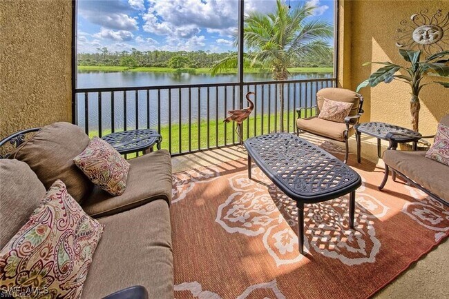 Building Photo - 9731 Acqua Ct Unit 525