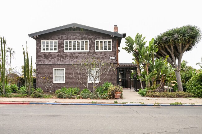 Photo - 1208 24th St