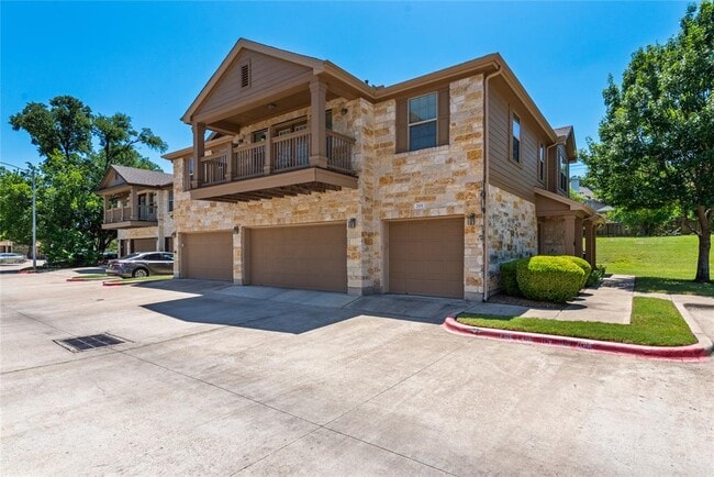 Building Photo - 1310 W Parmer Ln Unit 2102