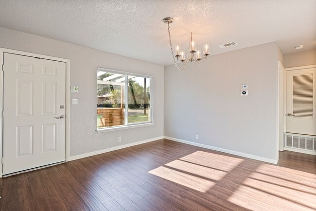Photo - 5708 Blythewood Dr