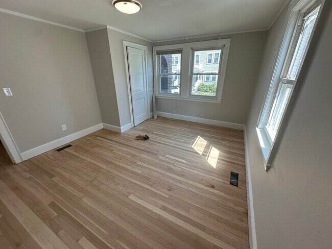 Photo - 25 Kirkwood Rd Unit 1