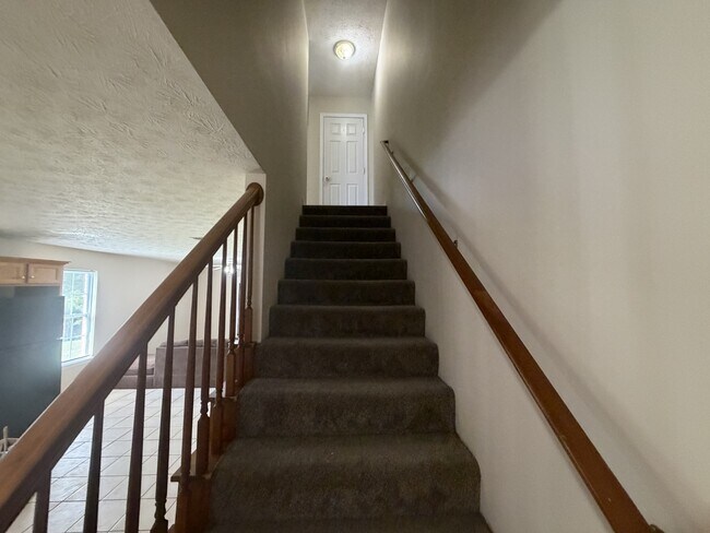 Photo - 139 Ash Ct