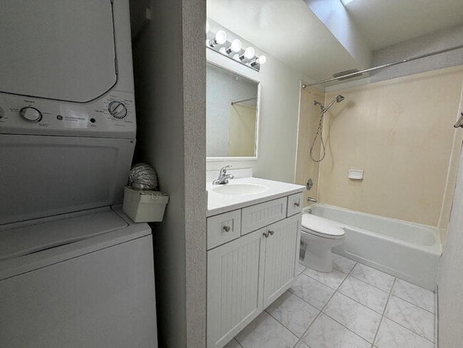 Photo - To register for the showing time, note the 4 digit code: 5985 and click "APPLY NOW."(mobile:orang...