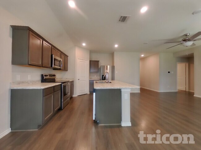 Photo - 3609 Doris Dr