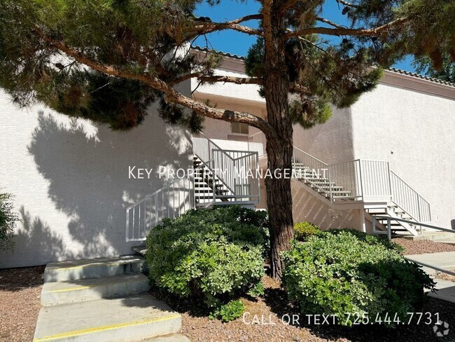 Building Photo - COZY 2 BEDROOM, 2 BATH CONDO W/ EASY FREEW... Unit #251