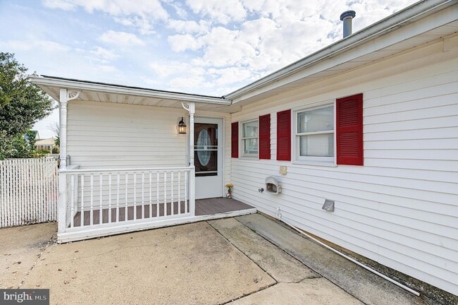 137 E Susquehanna Dr