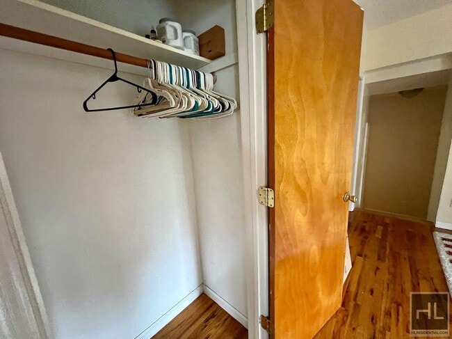 Photo - 2BR 1BA Split-Level Off 5th Ave in South Park Slope Greenwood Heights Border Unit 1
