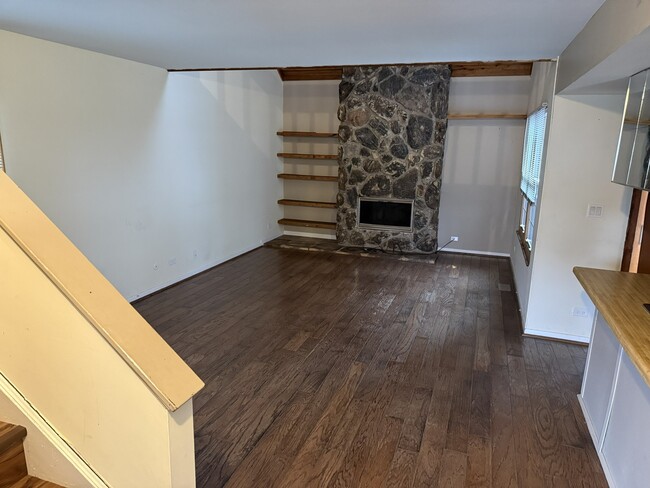 Photo - 704 Wakefield Rd