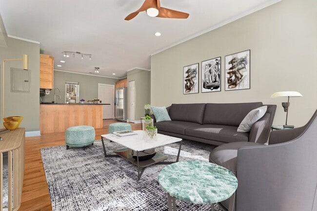 Photo - 6305 N Richmond St Unidad 2