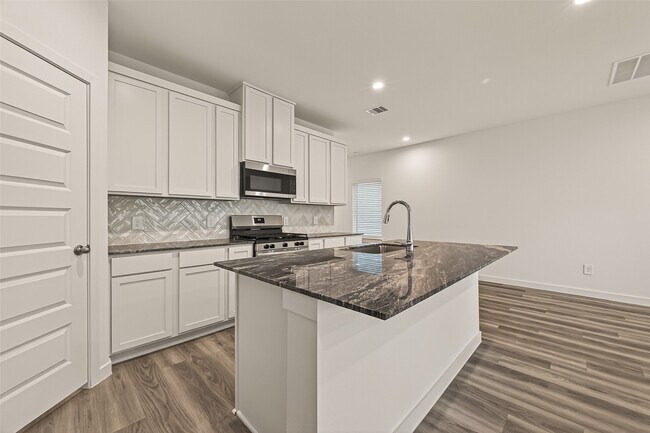 Photo - 2826 Lisburn Ter Ln