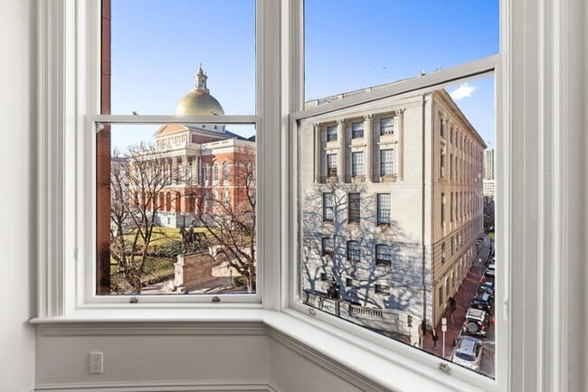 Photo - 20 Beacon St Unidad 4