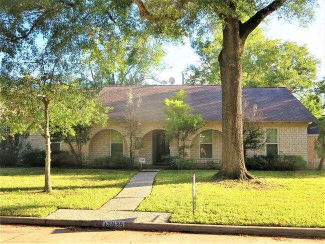 Photo - 13935 St Marys Ln House