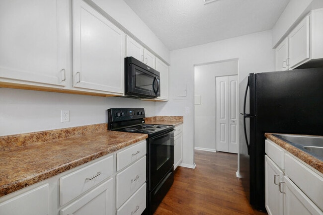 Photo - 11812 Arbor St Unit #12