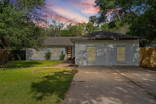 Photo - 1406 N Georgetown St