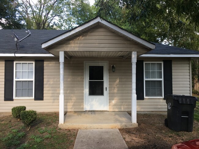 Photo - 621 S Wilkinson St