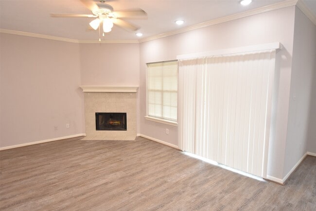 Photo - 12565 Melville Dr Unit 224