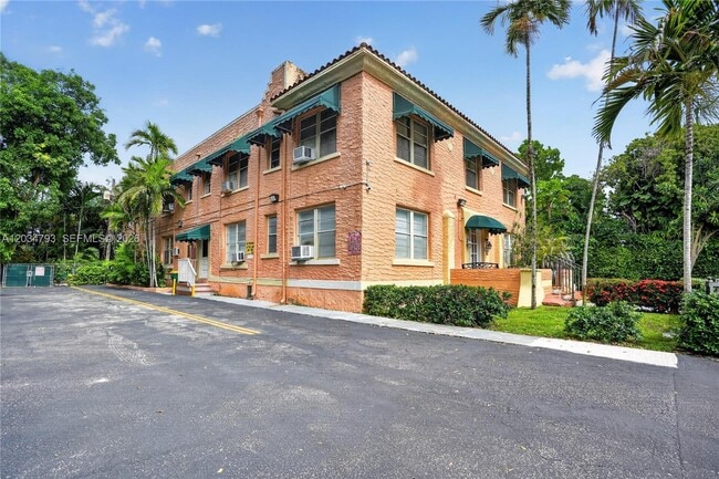 Building Photo - 3409 S Le Jeune Rd Unit 2
