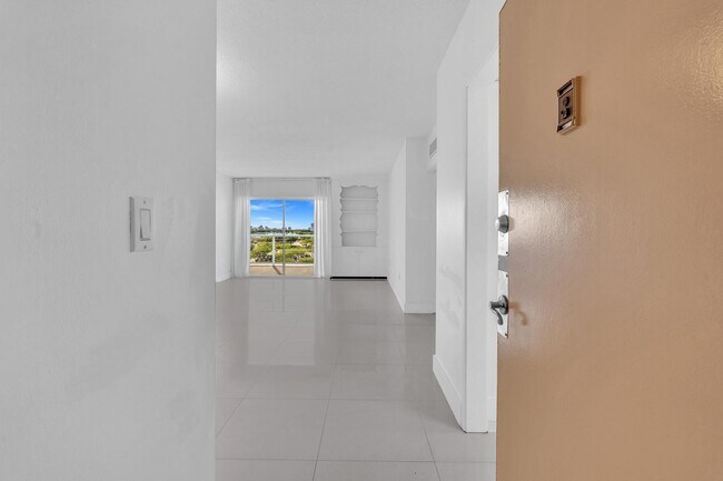 Photo - 400 Kings Point Dr Condo Unit 1515