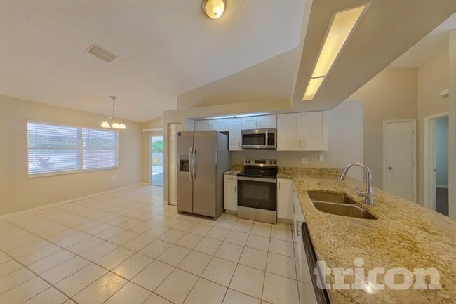 Photo - 15357 Westminister Ave