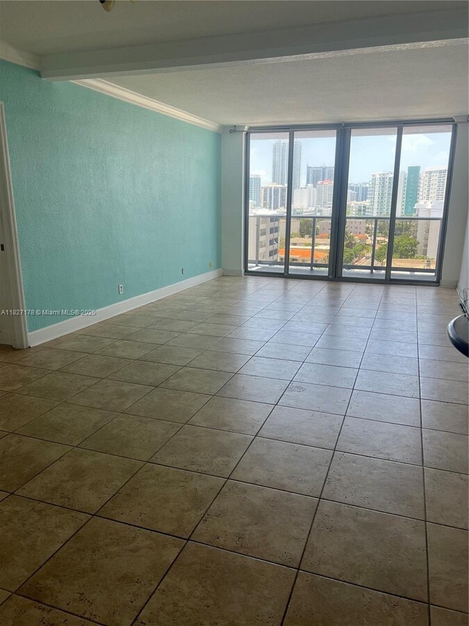 Photo - 401 69th St Condo Unit 900