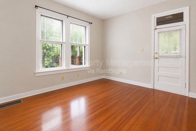 Photo - 318 Tremont St Unit 2