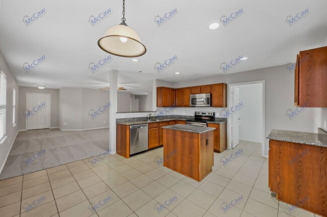 Photo - 1436 Willoughby Way