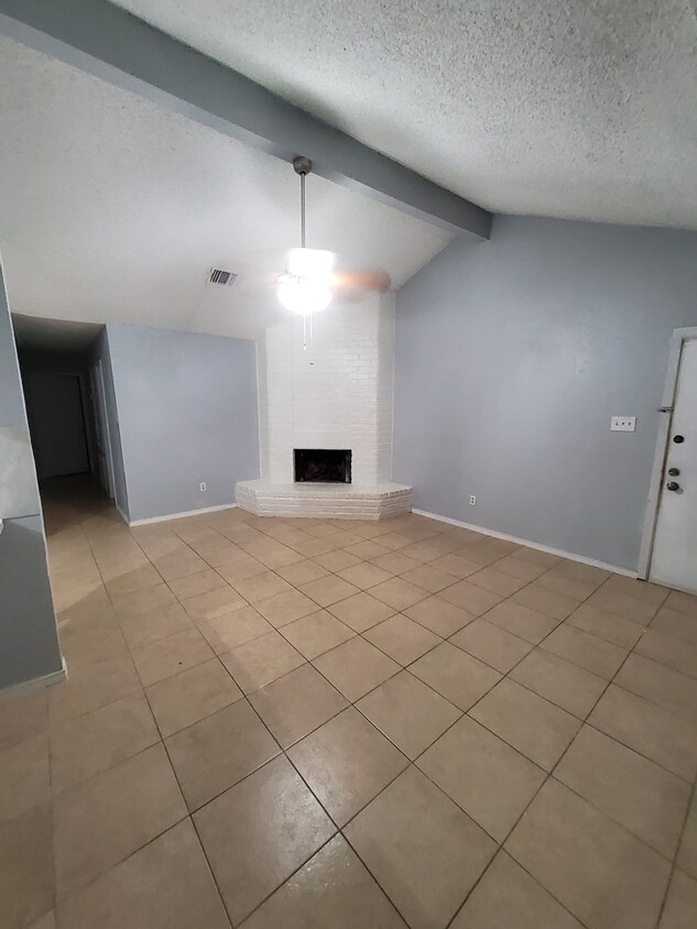 Photo - 10151 Inwood Hollow Ln (Houston, TX)