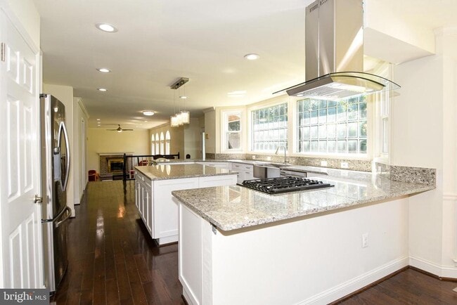 Building Photo - 8012 Wingate Dr Rental