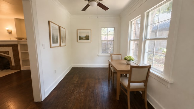 Photo - 2116 N Villa Ave