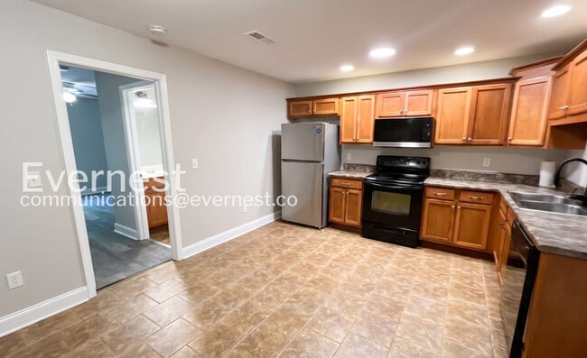 Photo - 124 Brown Estates Dr