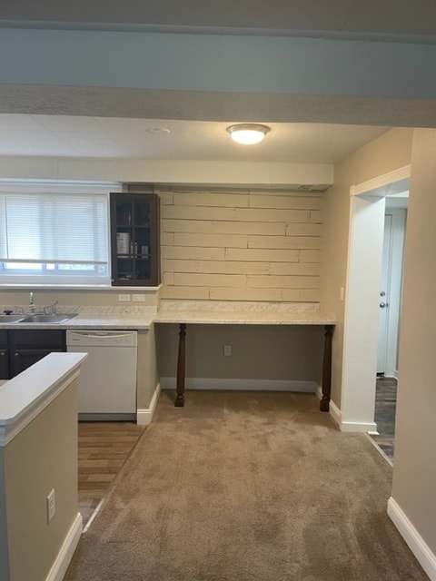 Photo - 3400 S Main St