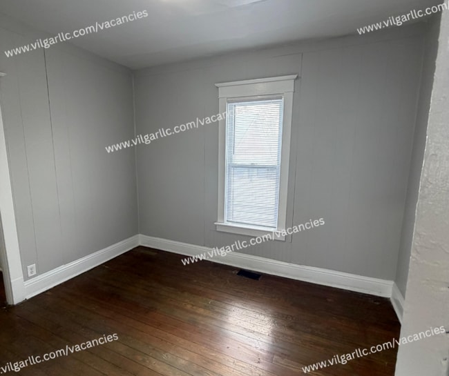 Photo - 3 Large Bedrooms • 1 Updated Bathroom house in Hammond, IN