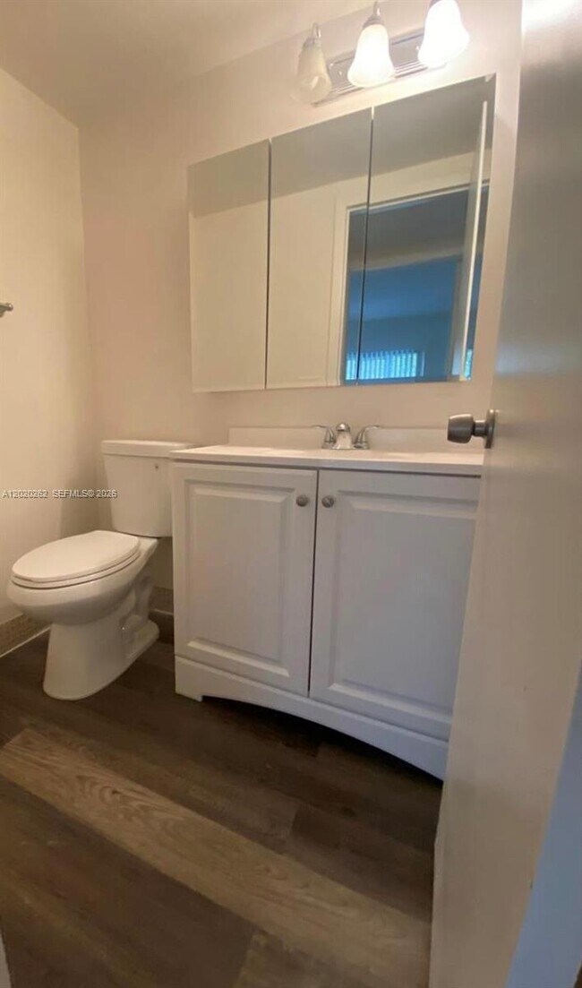 Photo - 335 Brighton H Unit 335
