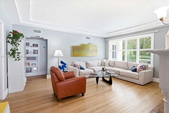Photo - 155 SW 28th Rd