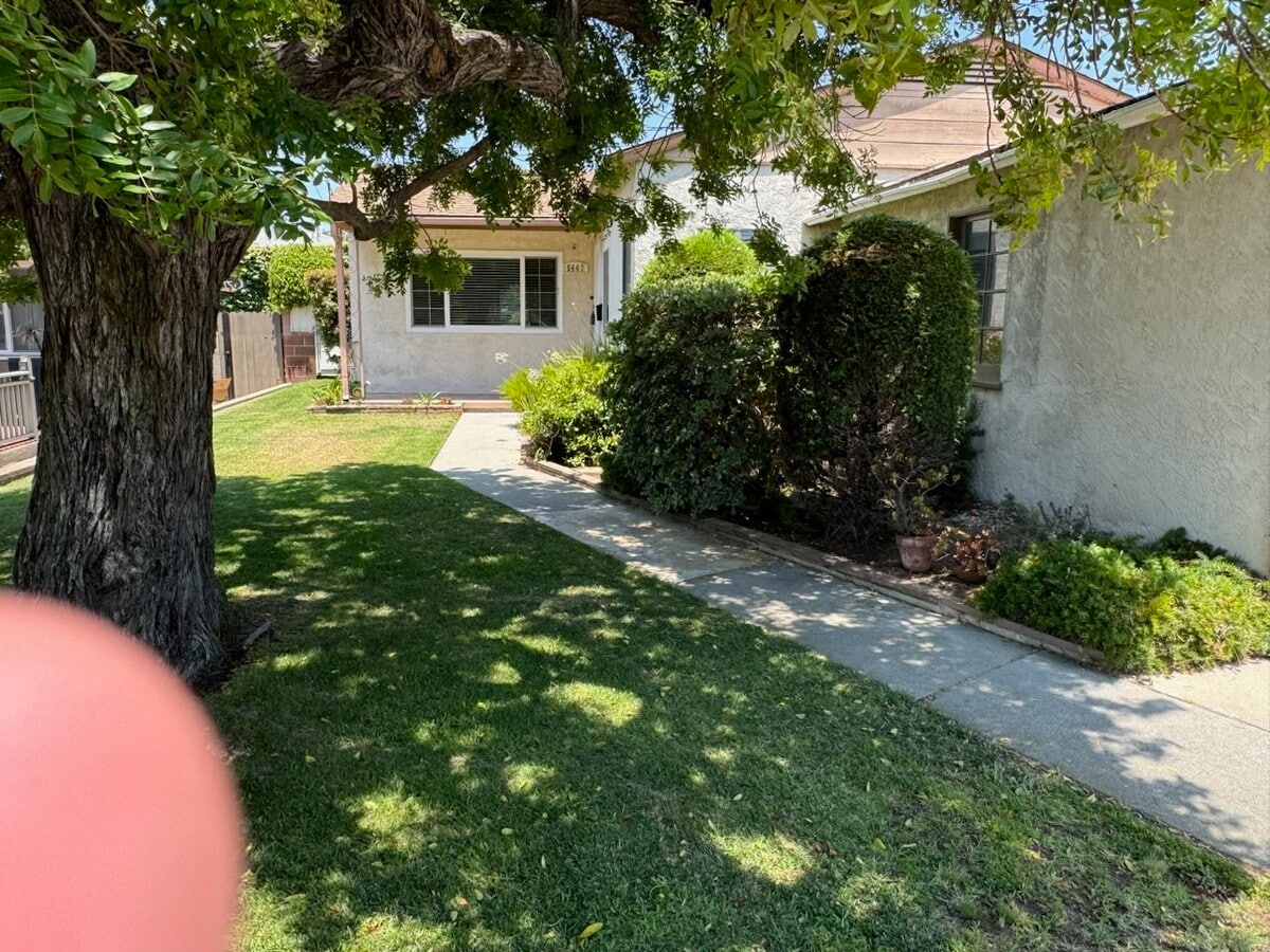 Photo - 5447 W 141st St Casa