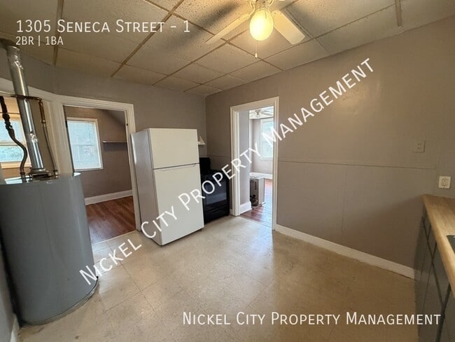 Photo - 1305 Seneca St Unit 1