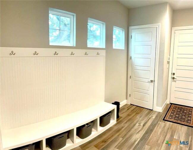 Building Photo - 1163 Trotter Ln