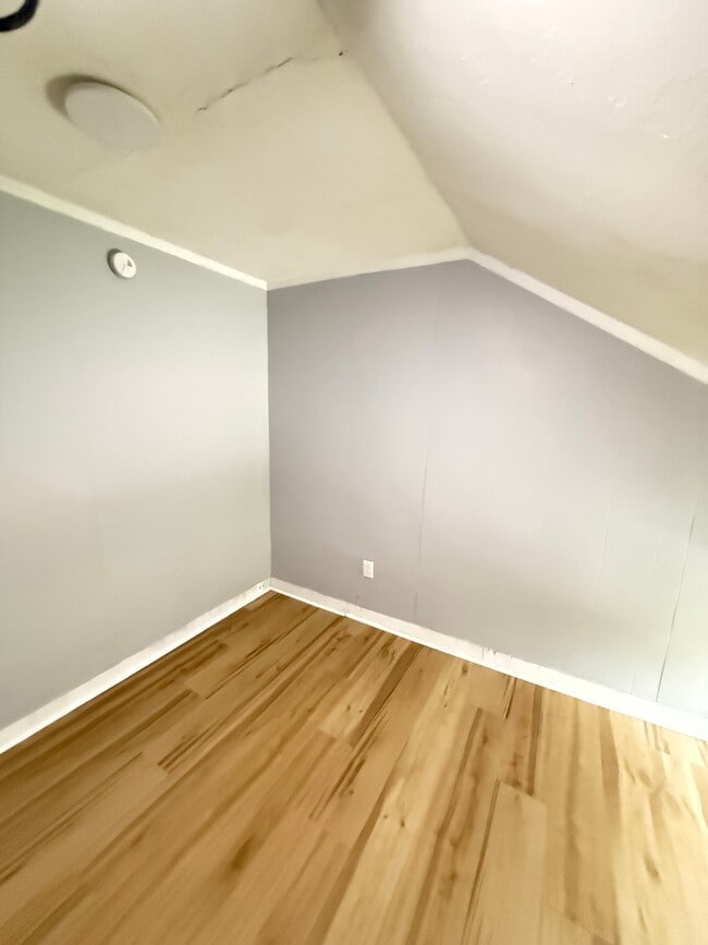 Photo - 51-57-57 Grove St Unit 55