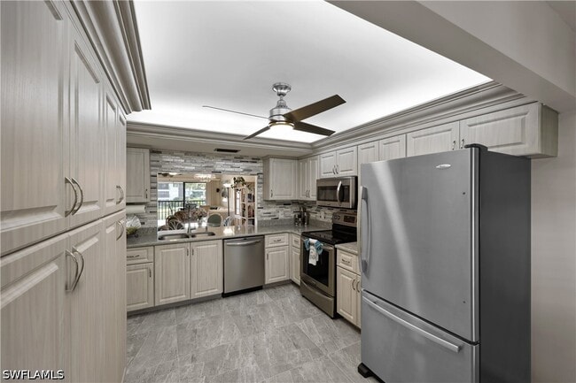 500 Misty Pines Cir Unidad 206