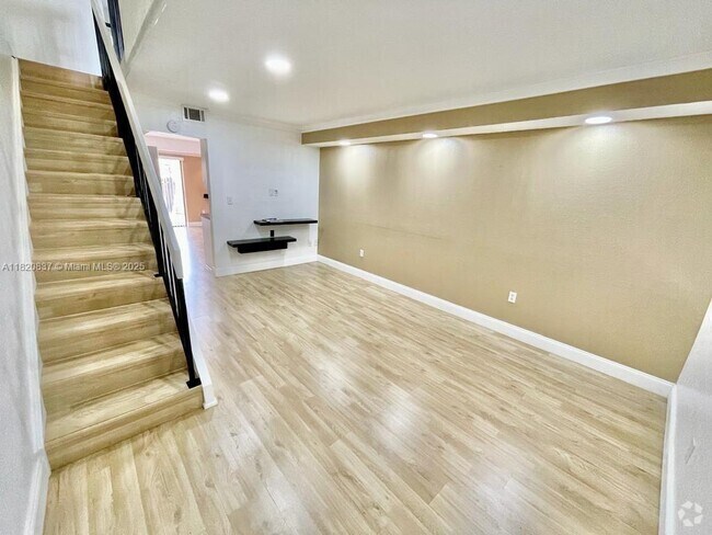 Building Photo - 2329 W 66th Pl Rental