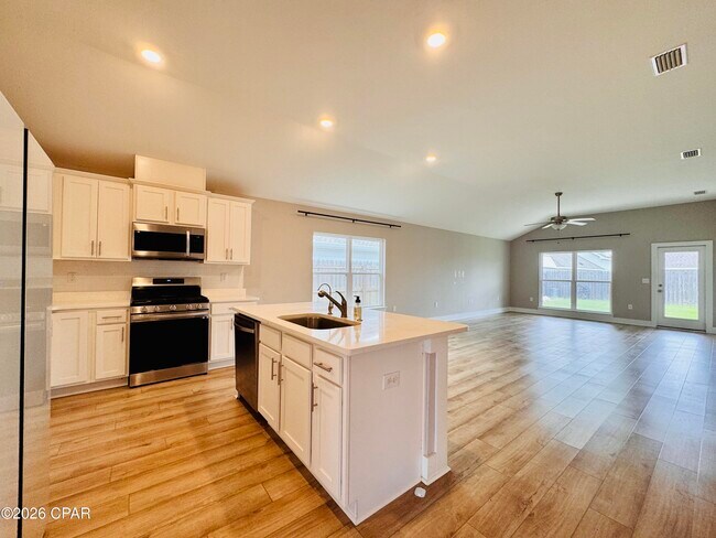 Photo - 290 Bayou Bend Ln