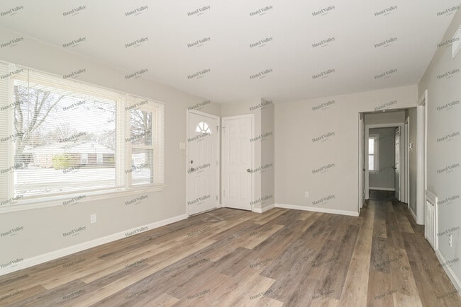 Photo - 1220 St Bernadette Ln