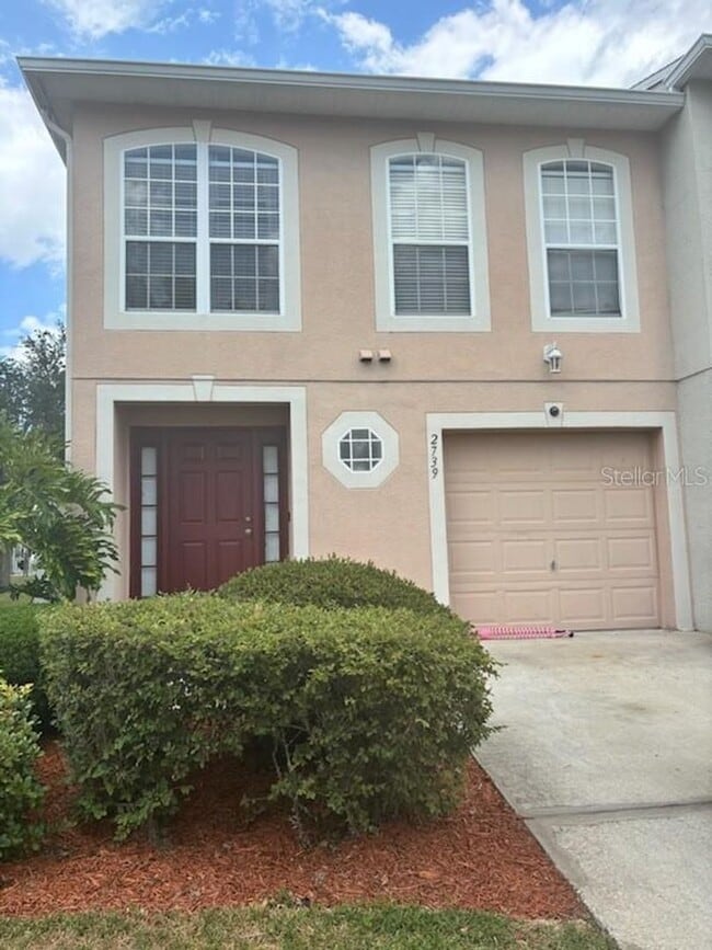 Building Photo - Heart Of Orlando/Kissimmee Townhome