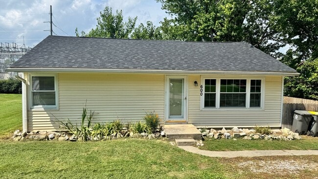 Building Photo - Available Aug 12th, 2026!