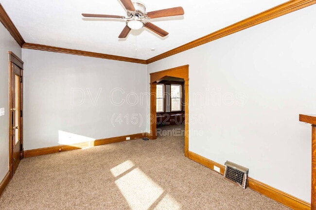 Photo - 3102 Montclair Ave