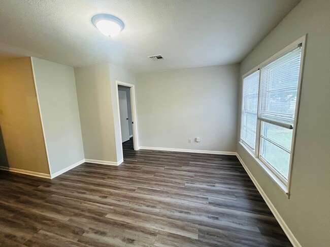 Photo - Spacious South Waco Home