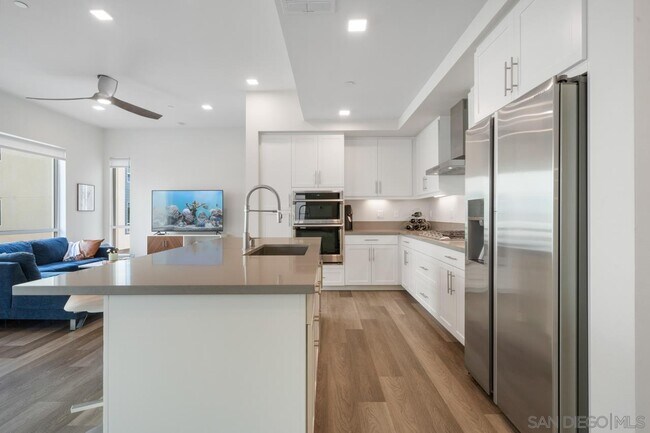 Photo - 2450 Community Ln