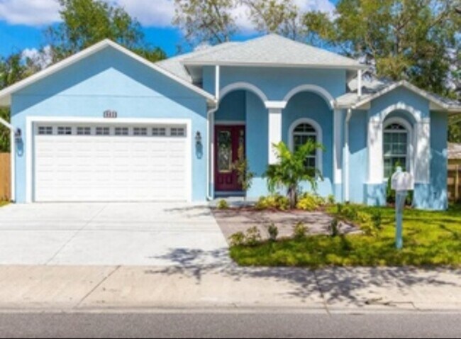 Photo - 803 W Sligh Ave