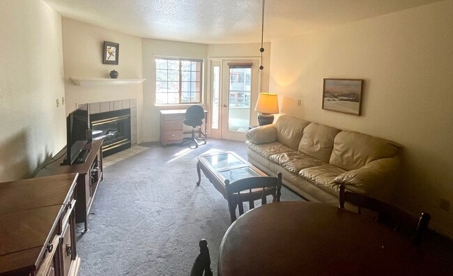 Photo - 31819 Rocky Village Dr Unit Evergreen condo
